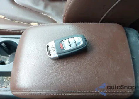 2014 Audi A4 2.0T Premium z USA, uszkodzony, nr VIN WAUFFAFLXEN017511